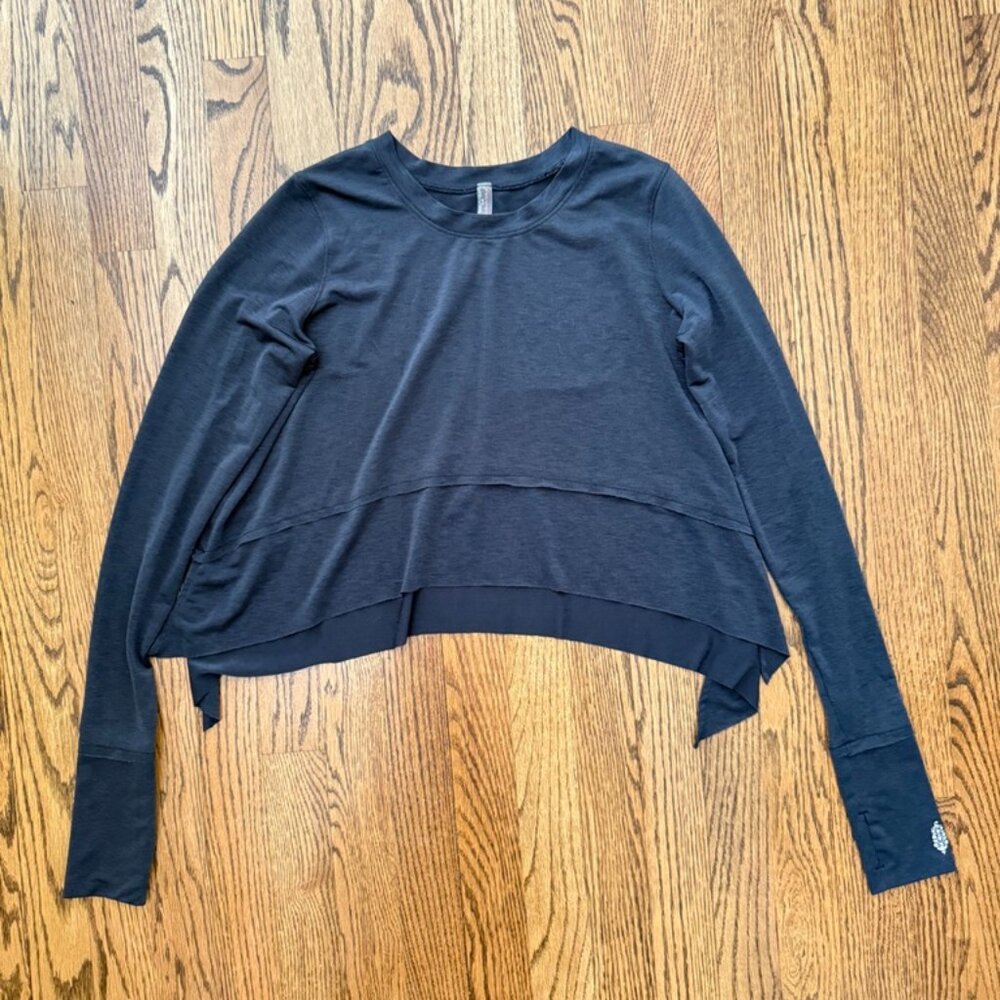 Free People Movement women's long sleeve top size xs